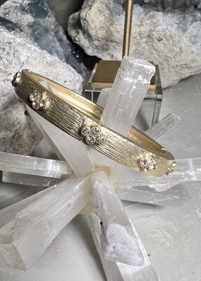 Crystal Clover Cuff