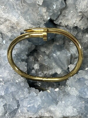Carti Lg Nail Cuff