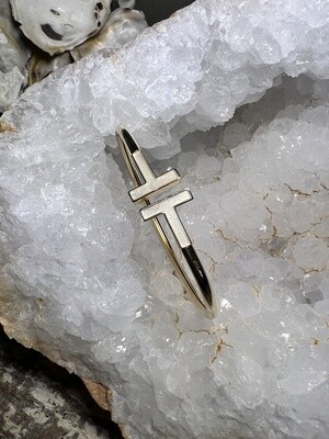 Shimmer T Cuff