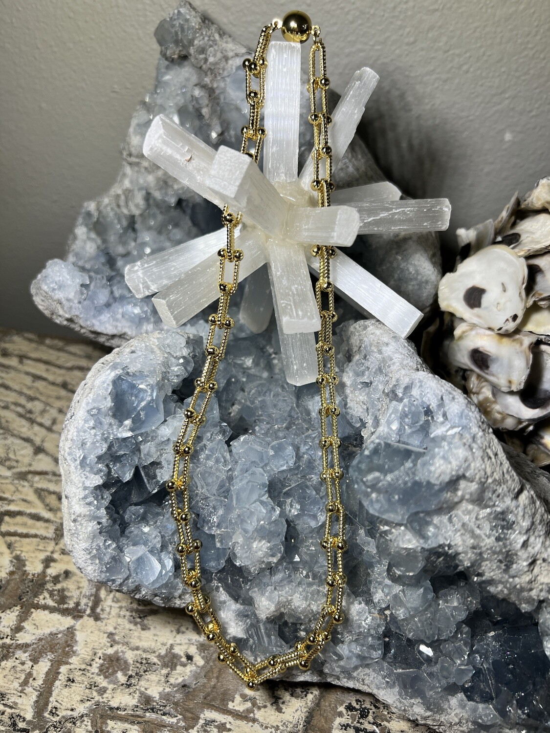 Tiff Twist Necklace