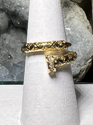 Gold Lattice Nail