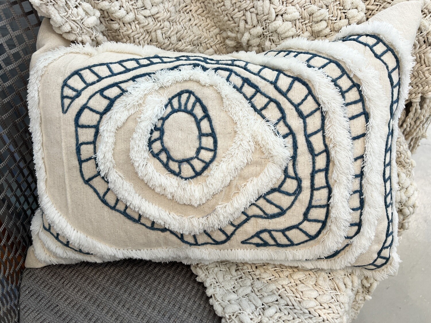 Swirl/Fringe Pillow 16x24