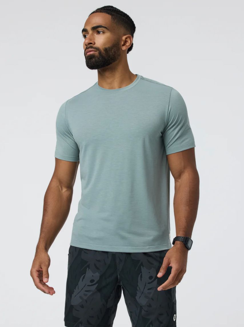 Vuori M&#39;s Current Tech Tee