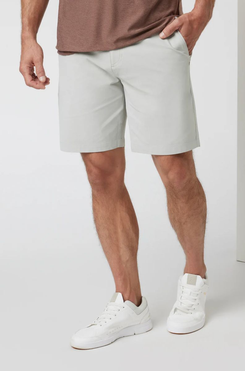 Vuori M&#39;s Meta Short 8&quot;