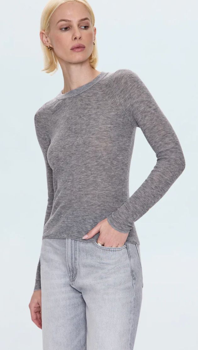 Pistola Juno Feather Weight Sweater