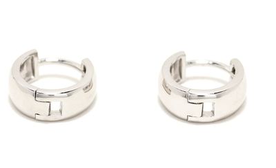 Bronwen Essential Huggie Hoop