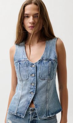 Pistola Gia Fitted Collarless Vest