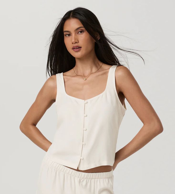Vuori W's Trestles Twill ButtonFront Top Vuori W's Trestles Twill ButtonFront Top