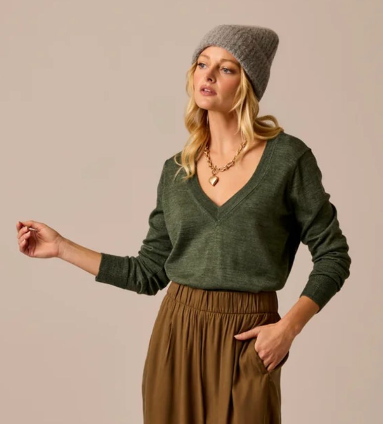 Carve Juliet V-Neck Sweater Carve Juliet V-Neck Sweater
