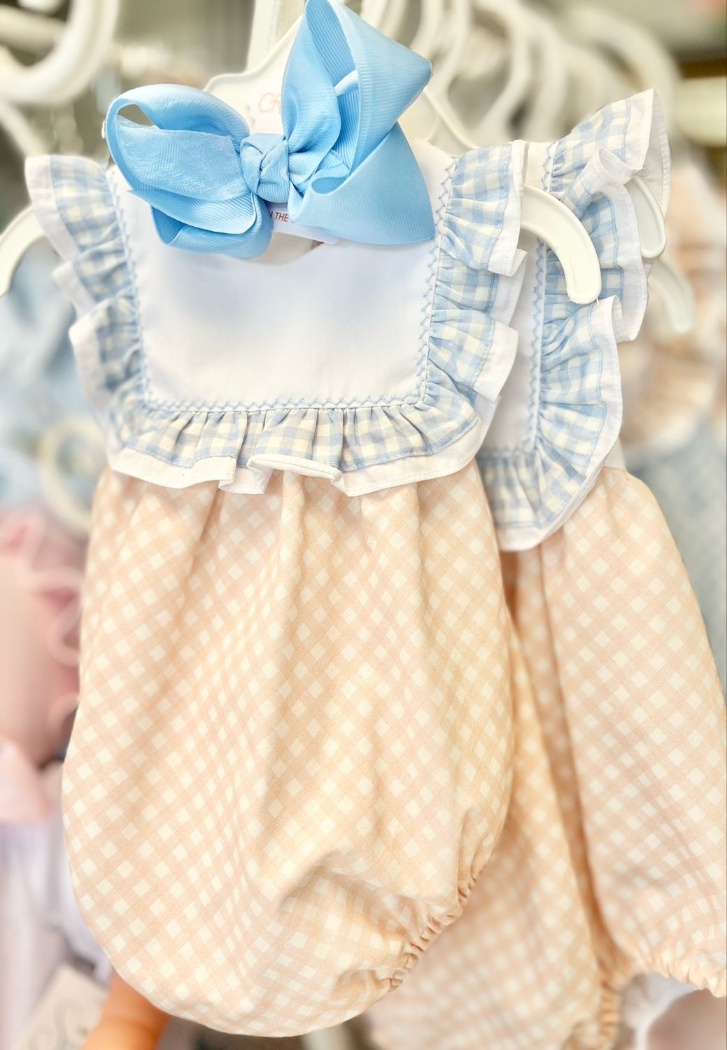 Sophie And Lucas Peach Ruffle Bubble