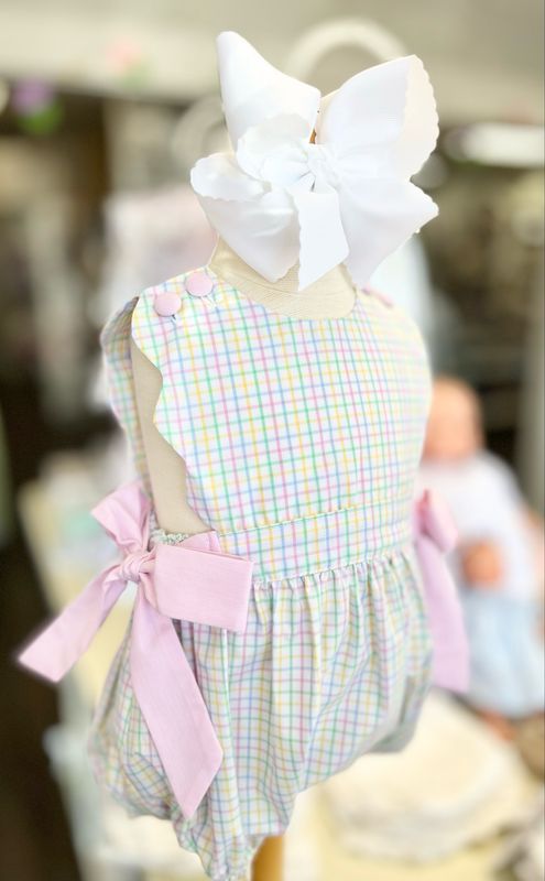 235 Shelly Scalloped Bubble