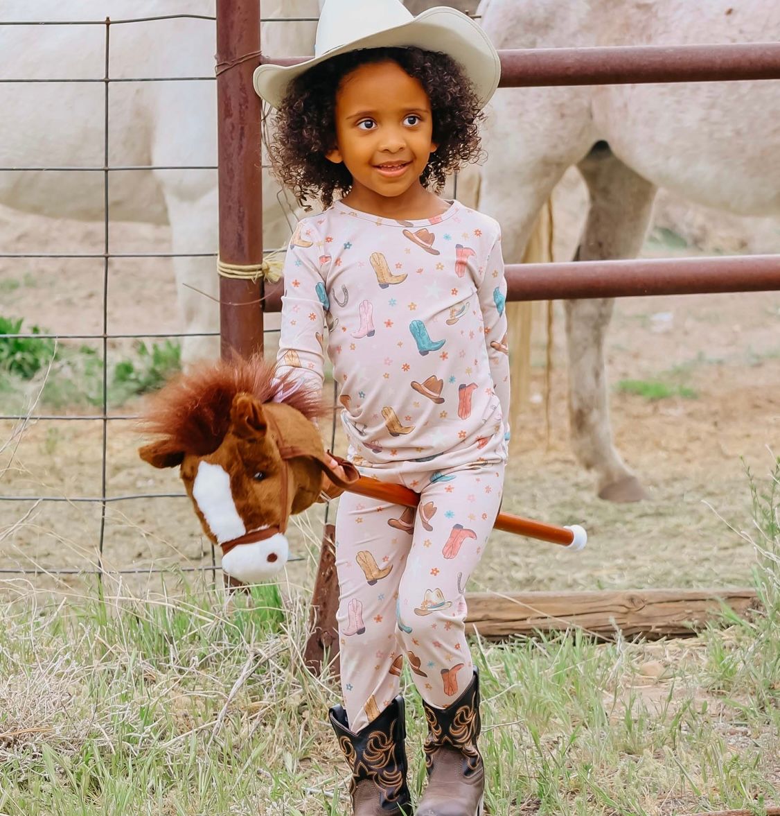 401 Cheyenne Loungewear