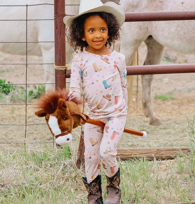 401 Cheyenne Loungewear