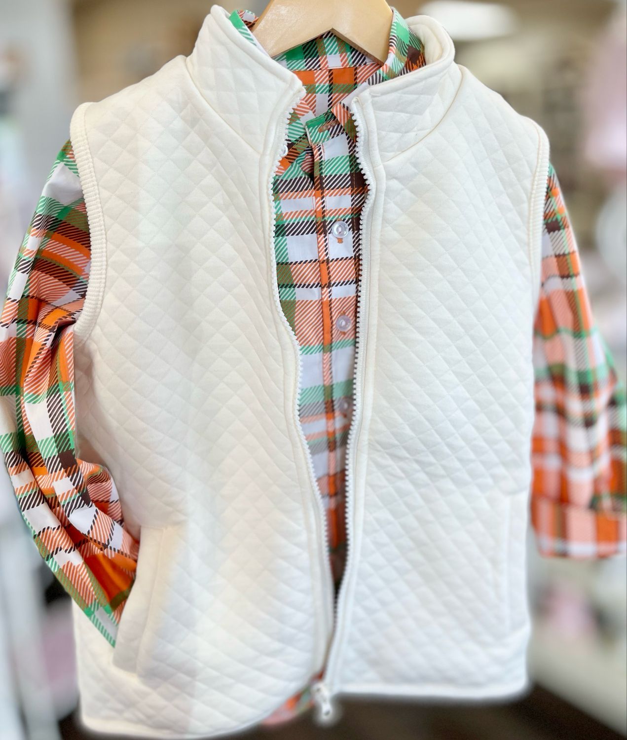 596 Jonas Cream Vest