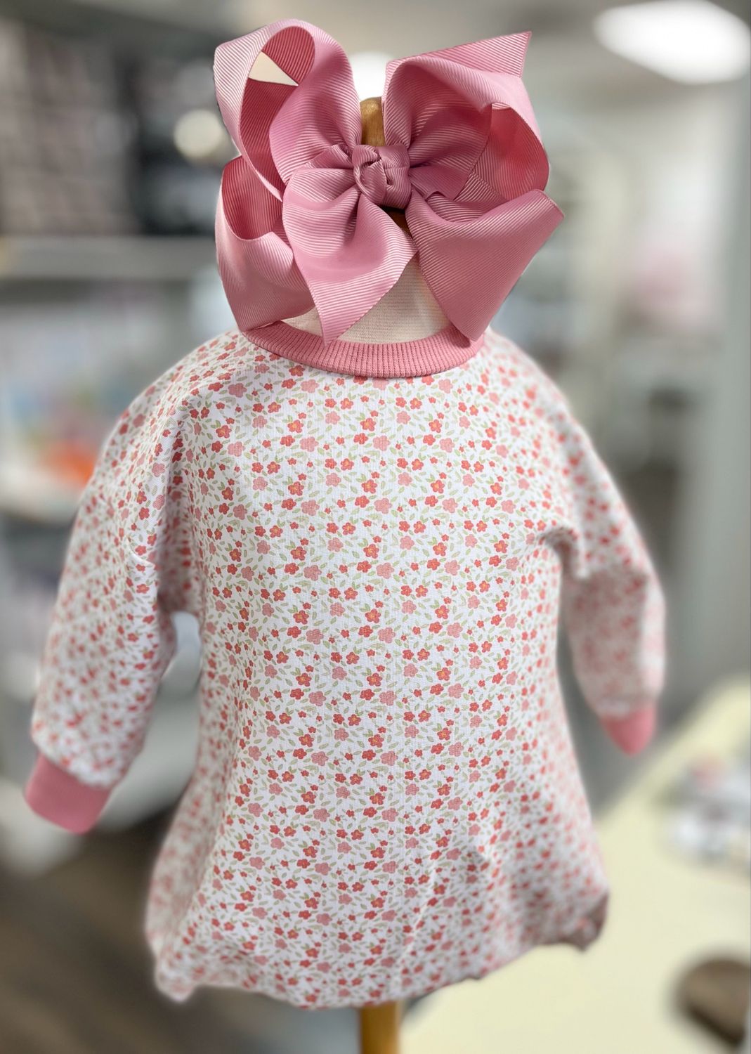 676 Paisley Floral Bubble