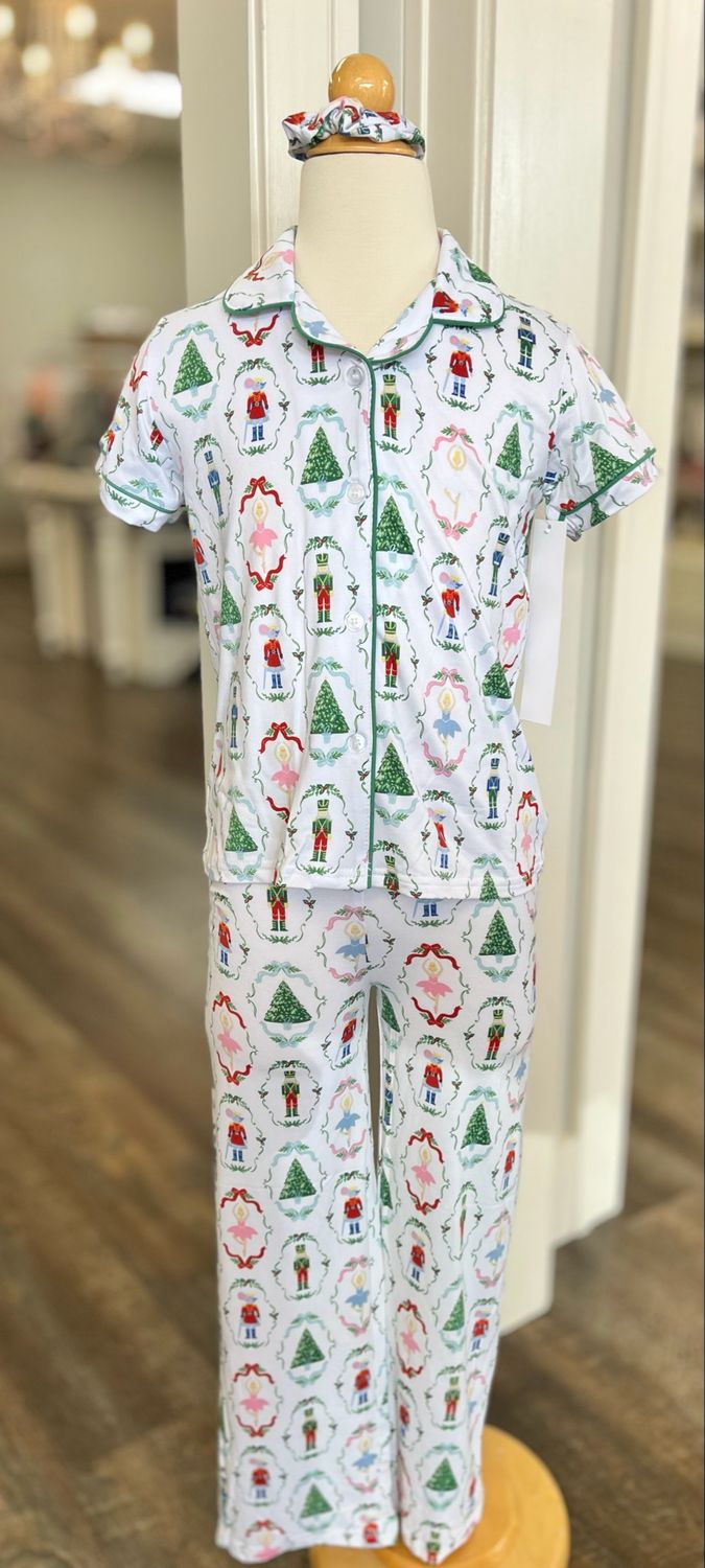 683 Nutcracker Waltz Pajama And Scrunchie Set