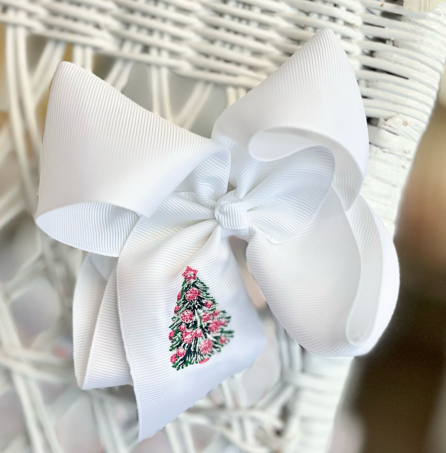 993 Large Pretty Tree Bow 993 Large Pretty Tree Bow