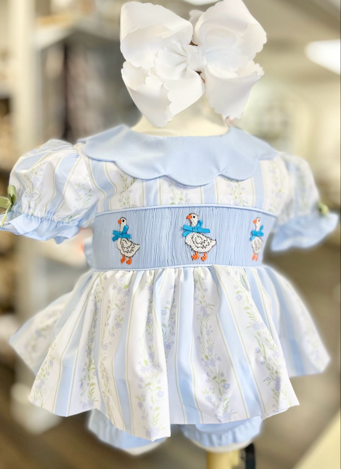 258 Gracie Goose Bloomer Set