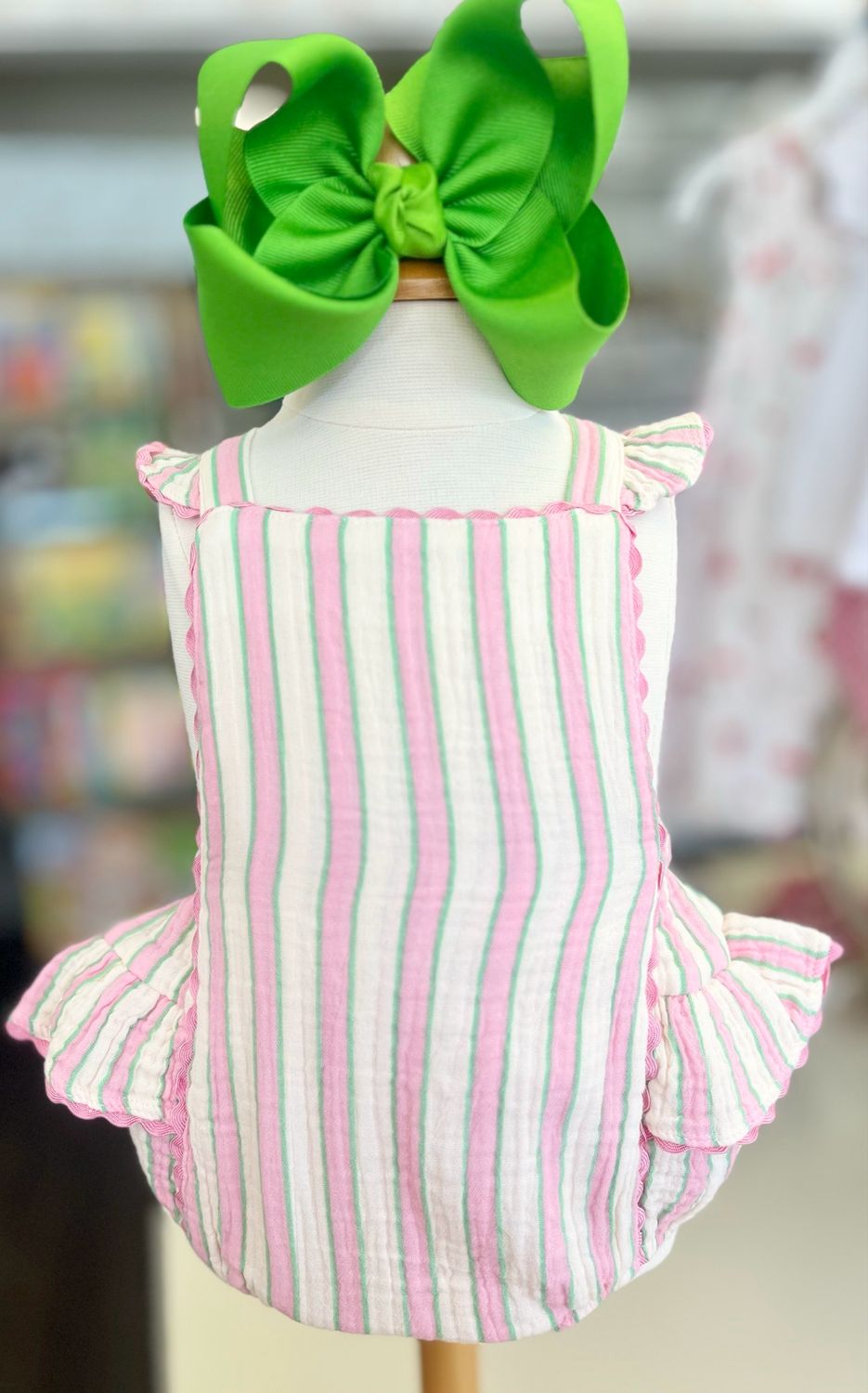 414 Brooksie Ruffle Bubble