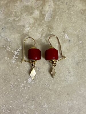 18 carat golden earrings