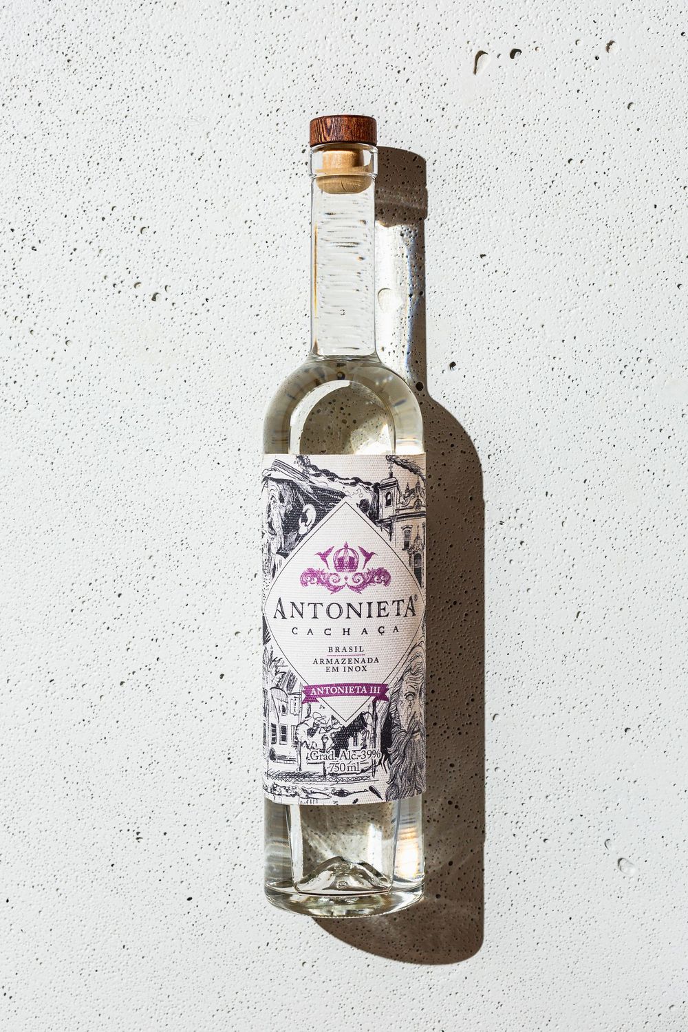 Garrafa - Cachaça Antonieta III  Pura 750ml