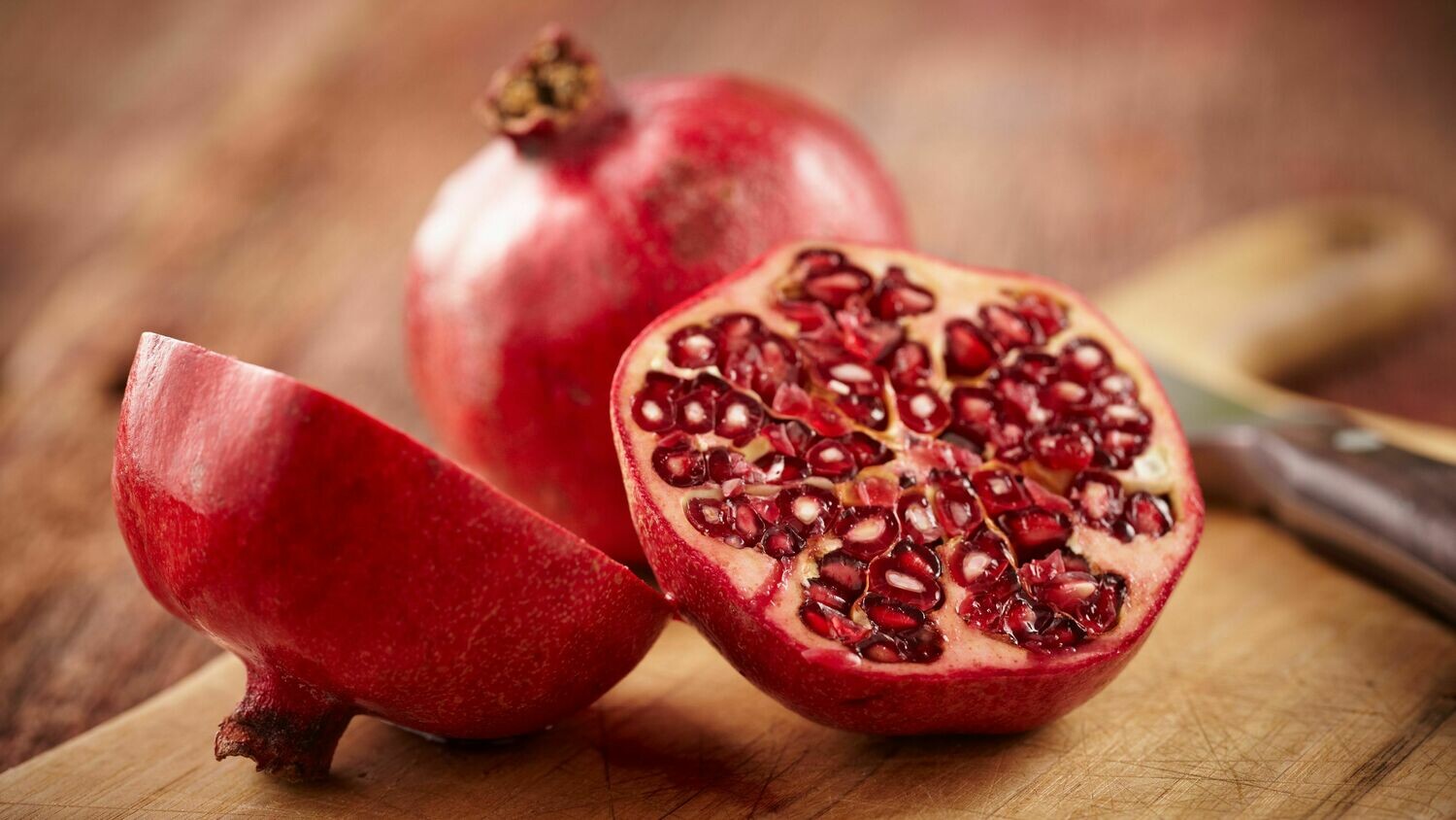 Pomegranate Fresh Fruit 1pc