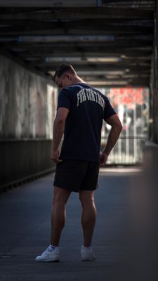 T-Shirt "Curved" - Navy