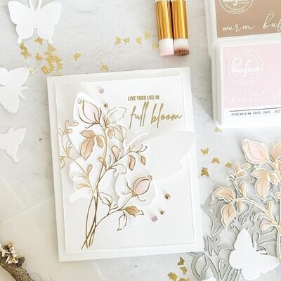 PinkFresh Studio - Delicate Rosebuds - Hot Foil Plate - A2 - 207523 - 4pcs