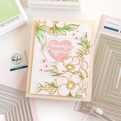 PinkFresh Studio - Essentials Collection - Die Set - Nested Hexagon - Blanket Stitch - PF172ES - 8pcs