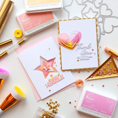 PinkFresh Studio - Pure Bliss Collection - Radiating Hearts &amp; Stars - Die Set - 268225 - 1 pce