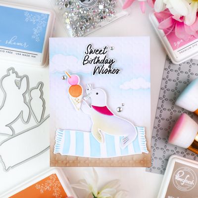 PinkFresh Studio - Delights and Doodles Collection - Press Plate By Kaitlin Sheaffer - Petal Grid - 280125