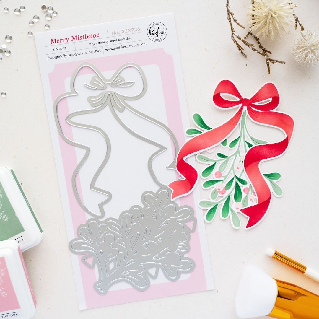 PinkFresh Studio - Seasons of Wonder Collection - Merry Mistletoe - Stencil &amp; Die Bundle - 333726  &amp; 333826