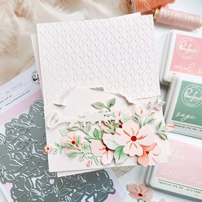 PinkFresh Studios - The Simple Life Collection - Cover Plate - Oval Rhythm - 339626