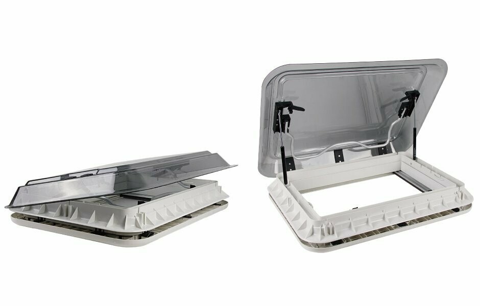 Caravan Maxi Skylight