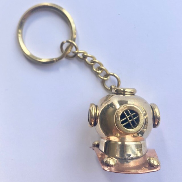 Keyring: Brass Diver&#39;s Helmet