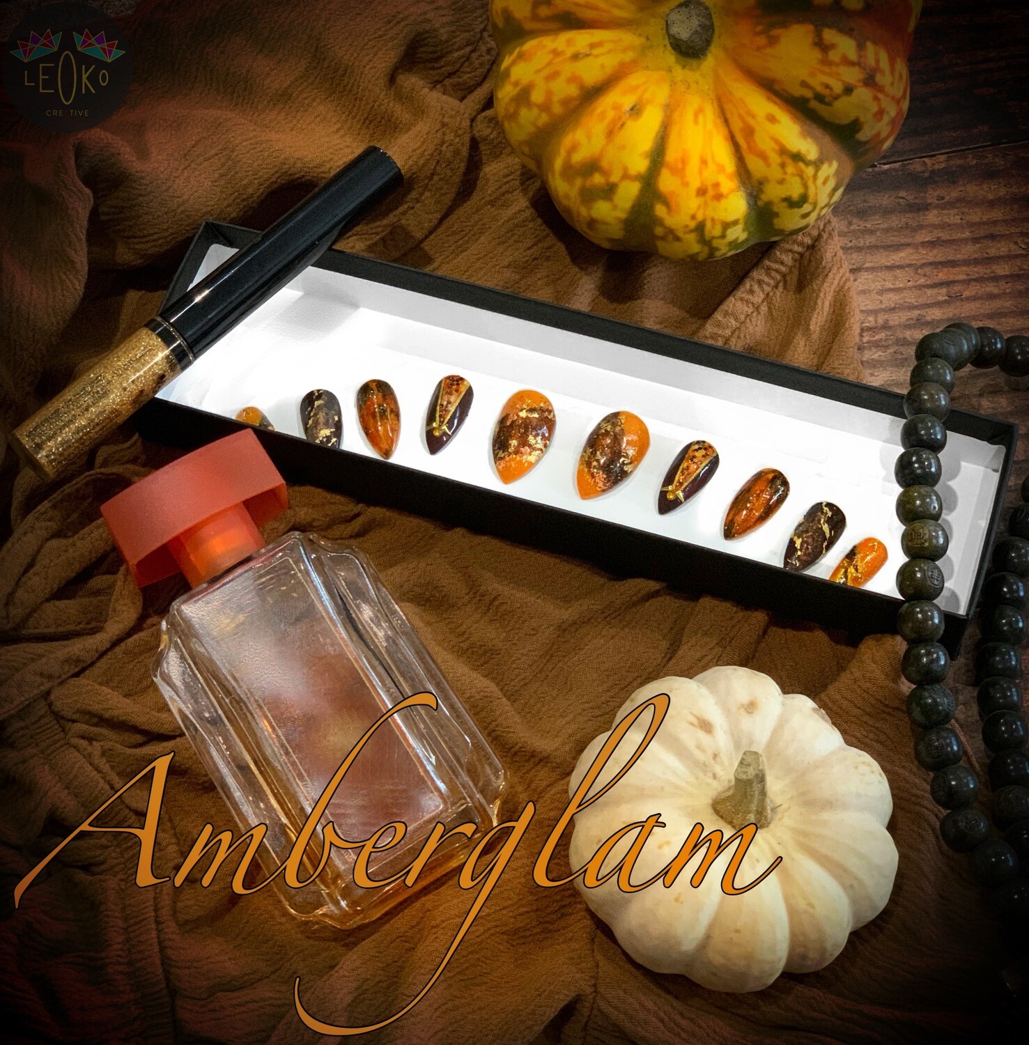 Amberglam press-on nail set