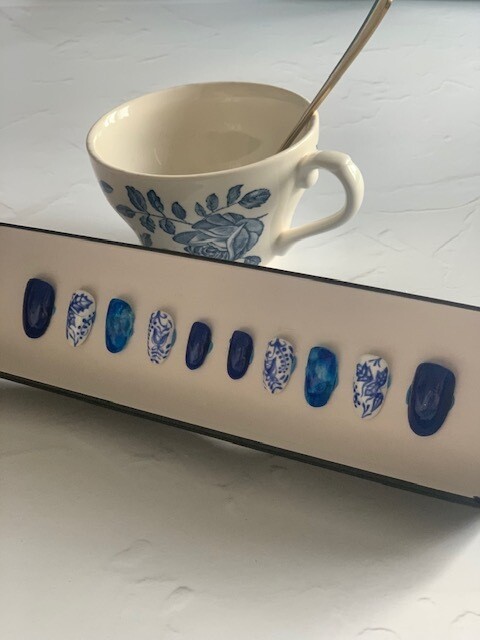 Spill the Tea press-on nail set