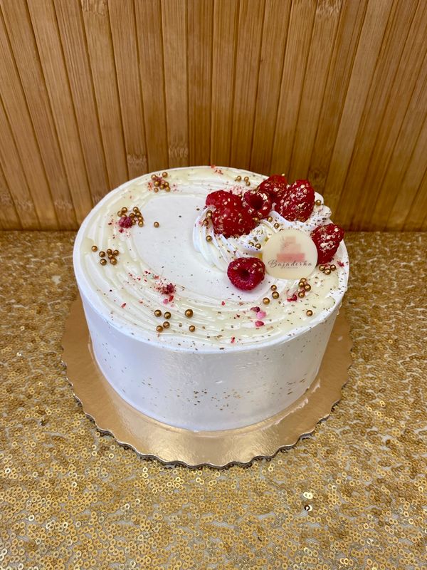 TORT - JASNY, ŚMIETANA, MALINA