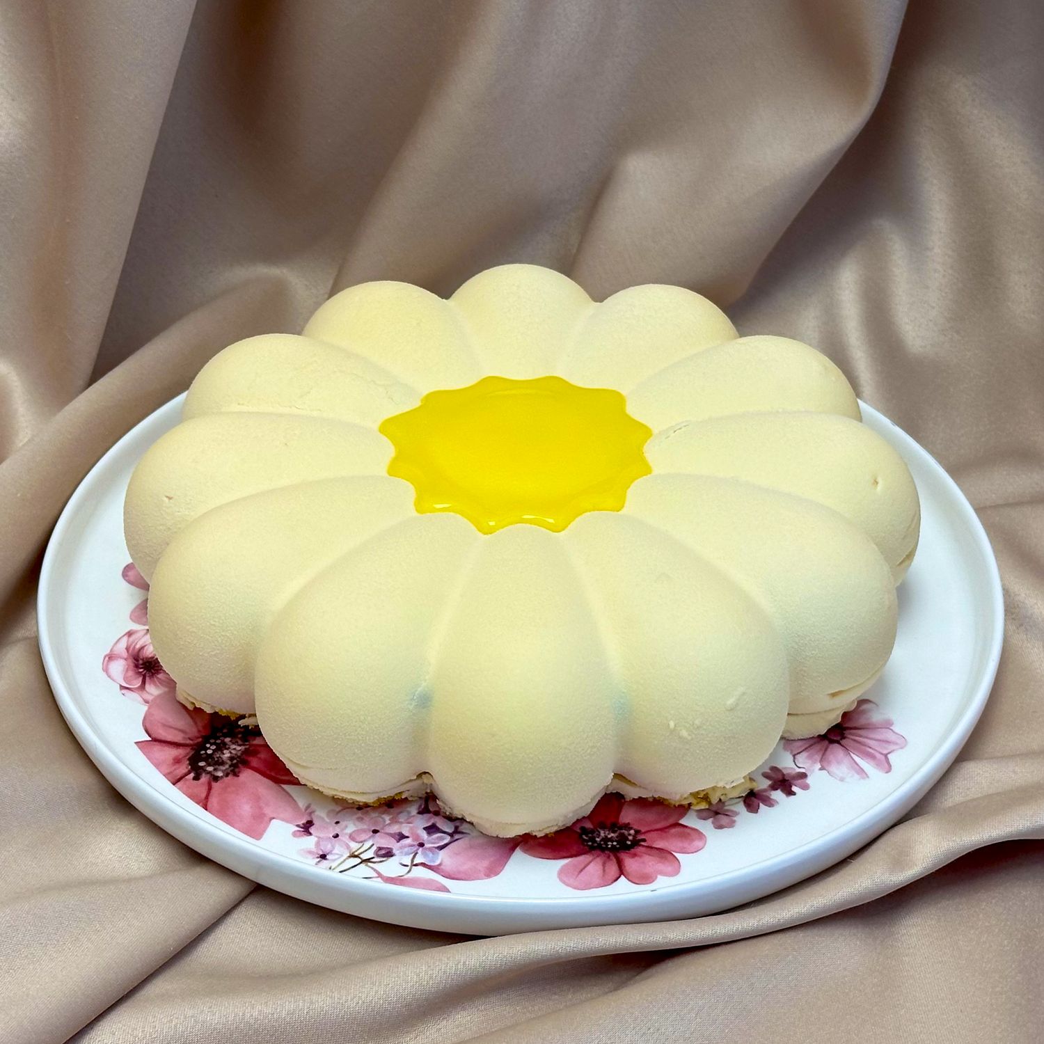 TORT MUSOWY - BRZOSKWINIA-MANGO