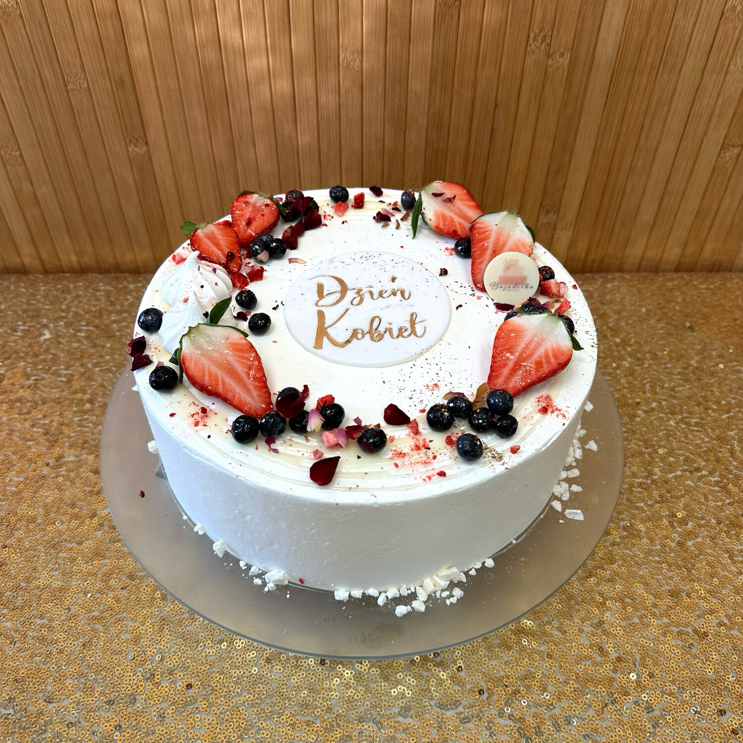 TORT - JASNY, ŚMIETANA, TRUSKAWKA, BORÓWKA