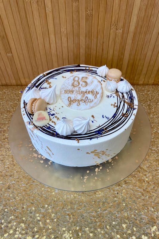 TORT - CIEMNY, ŚMIETANA, WIŚNIA