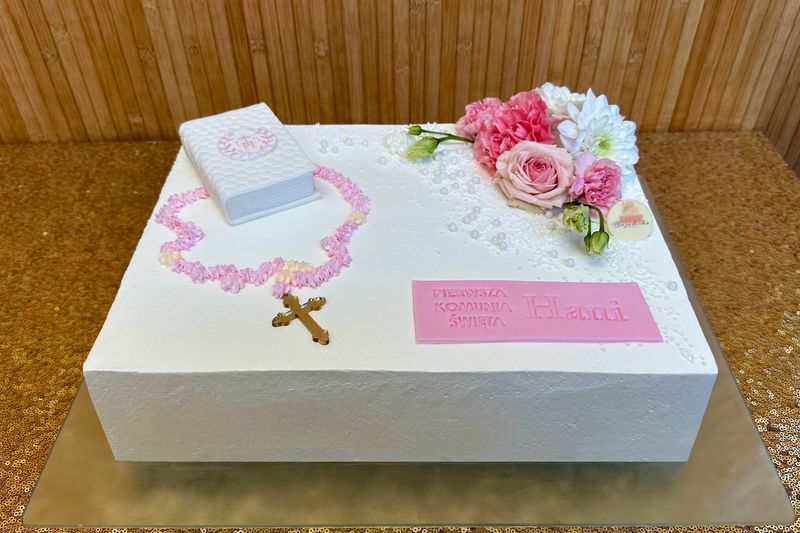 TORT KOMUNIJNY PROSTOKĄTNY Z KSIĄŻECZKĄ