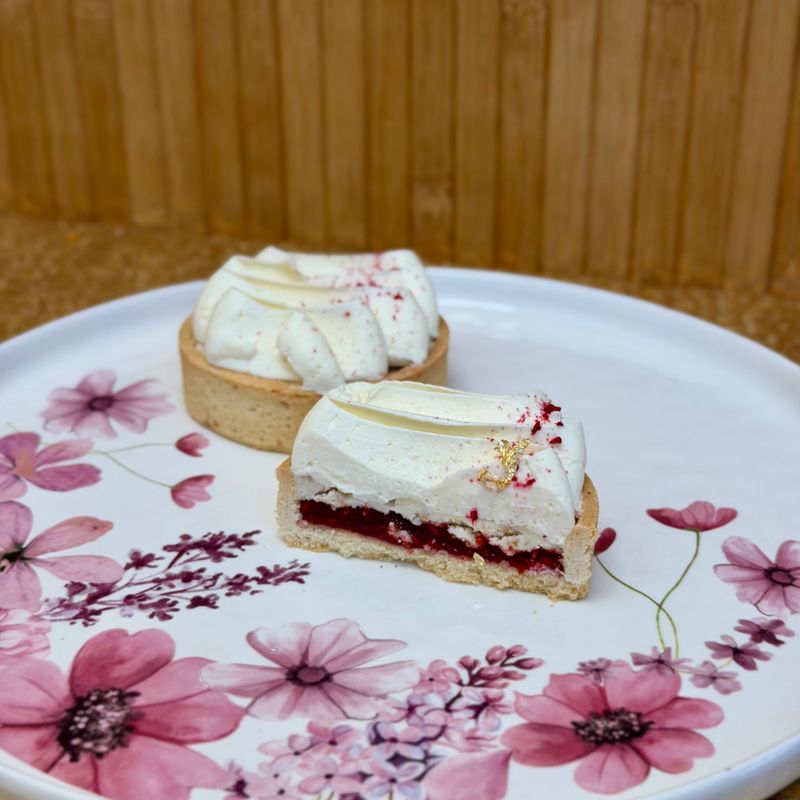 TARTA MALINOWA / 4 szt.