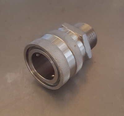 QD Female x 1/2" MPT