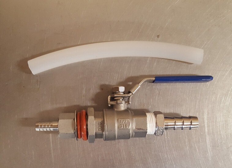 Valve and Bulkhead for Rubbermaid Coolers