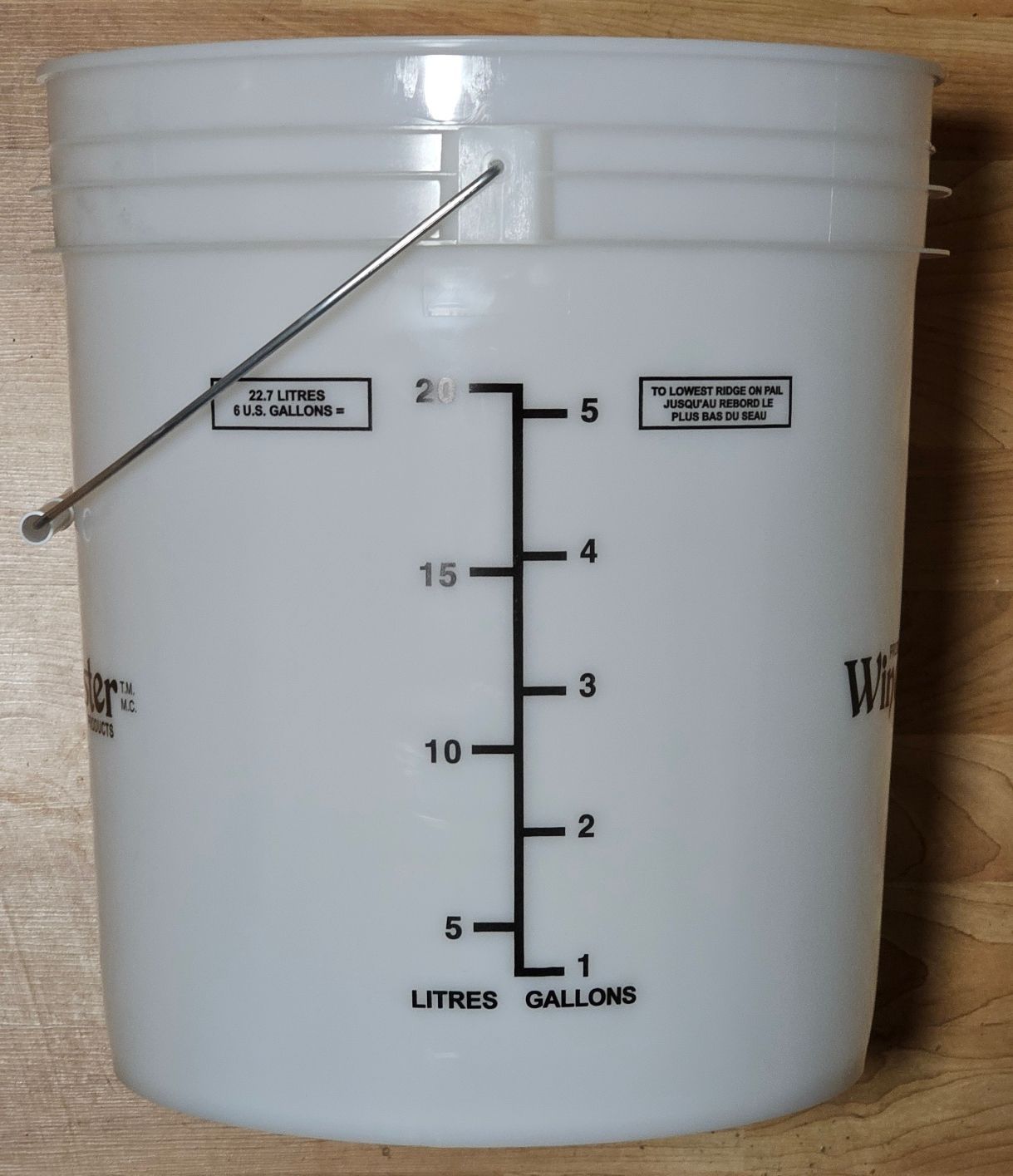 Winemaster 6.5G (24.6L) Fermenting Bucket with Lid (HDPE)
