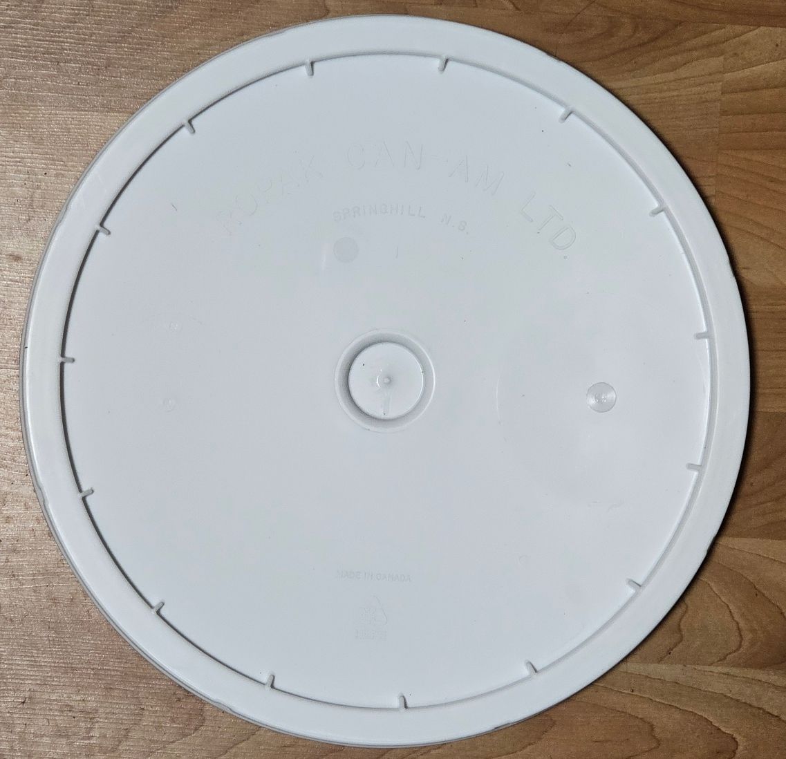 Lid for Winemaster 6.5 Gallon Bucket (HDPE) - Without Stopper Hole
