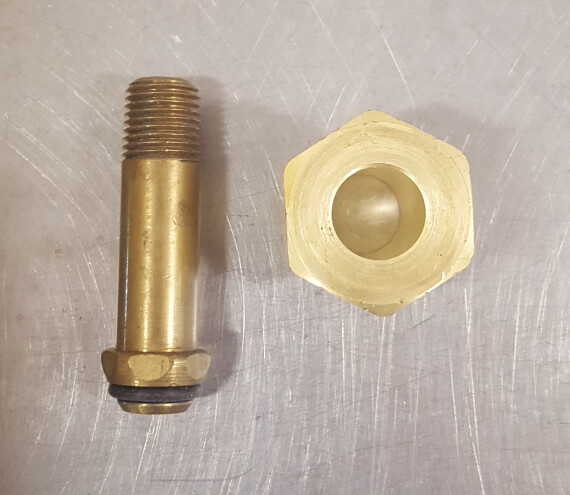 Nitrogen Stem (RHT) and Nut