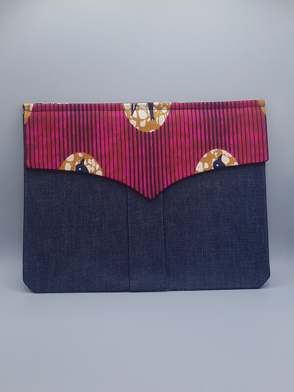 Nouvelle Pochette