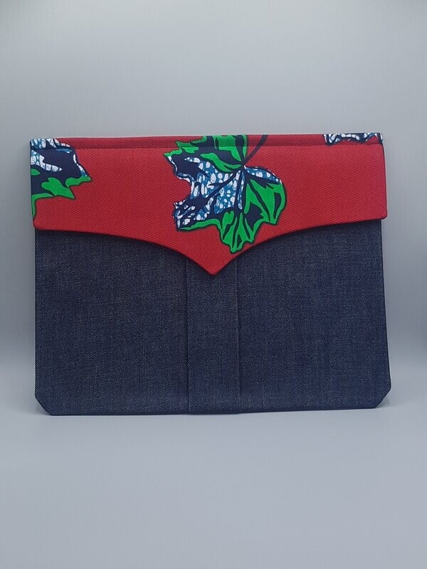 Nouvelle Pochette